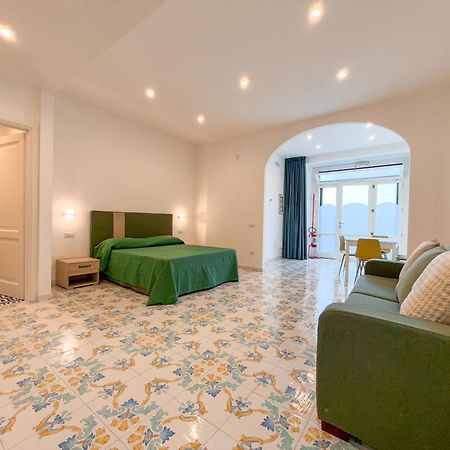 Suites In The Amalfi Coast - Guesthouse With Terrace Near Amalfi - Breathtaking View Of Ravello Scala Exteriör bild