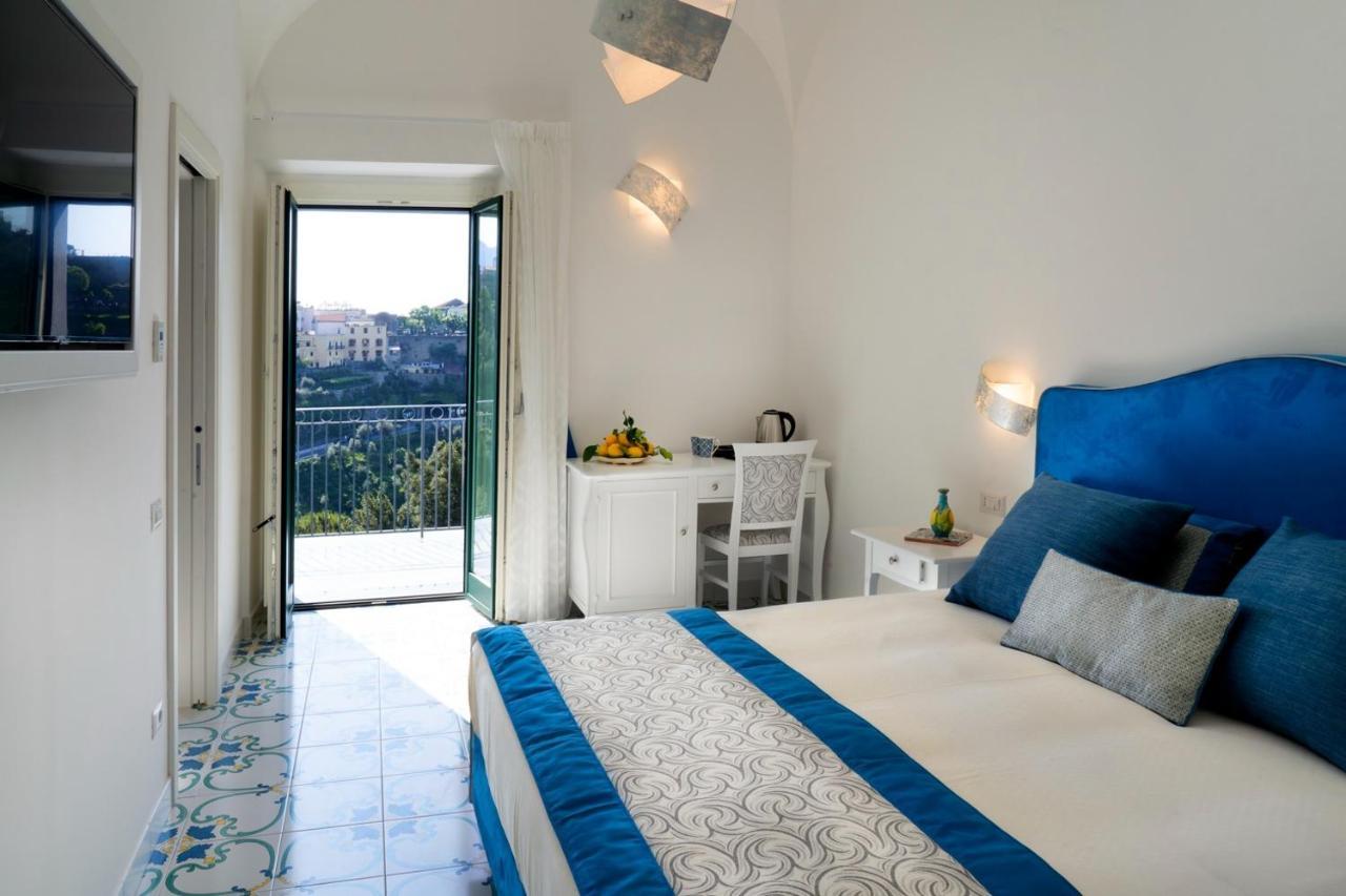 Suites In The Amalfi Coast - Guesthouse With Terrace Near Amalfi - Breathtaking View Of Ravello Scala Exteriör bild