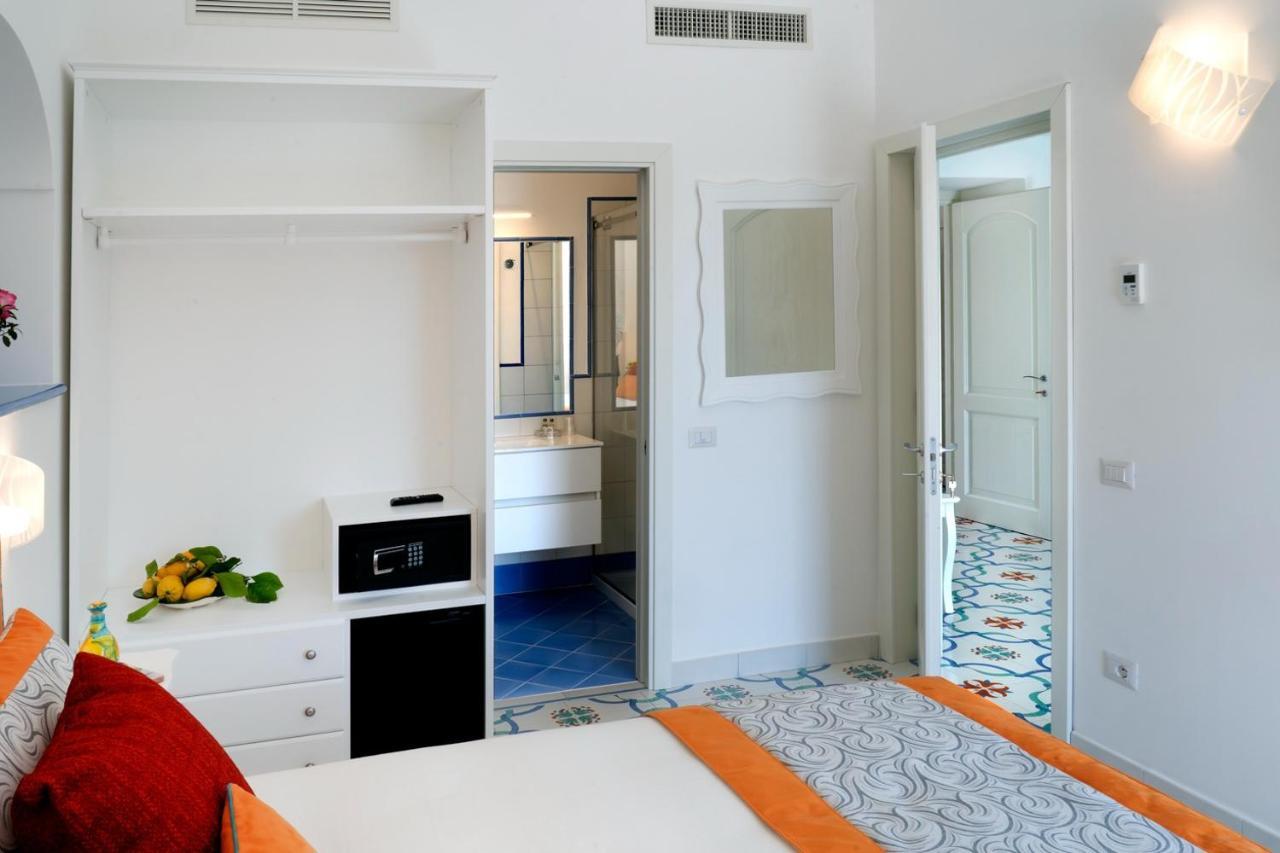 Suites In The Amalfi Coast - Guesthouse With Terrace Near Amalfi - Breathtaking View Of Ravello Scala Exteriör bild
