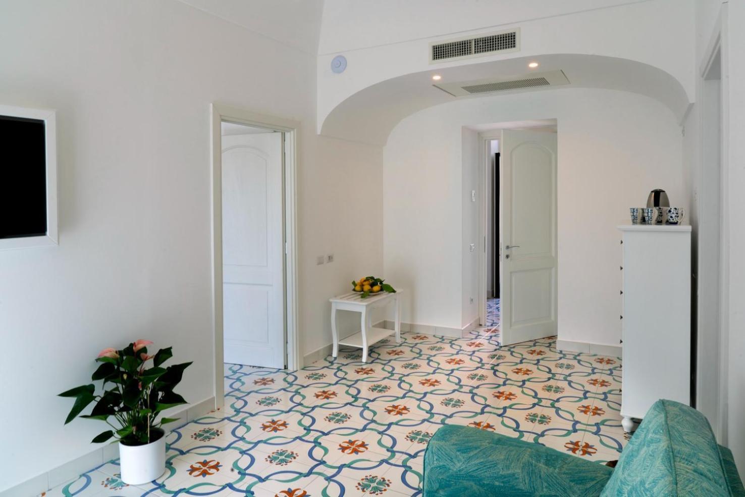 Suites In The Amalfi Coast - Guesthouse With Terrace Near Amalfi - Breathtaking View Of Ravello Scala Exteriör bild