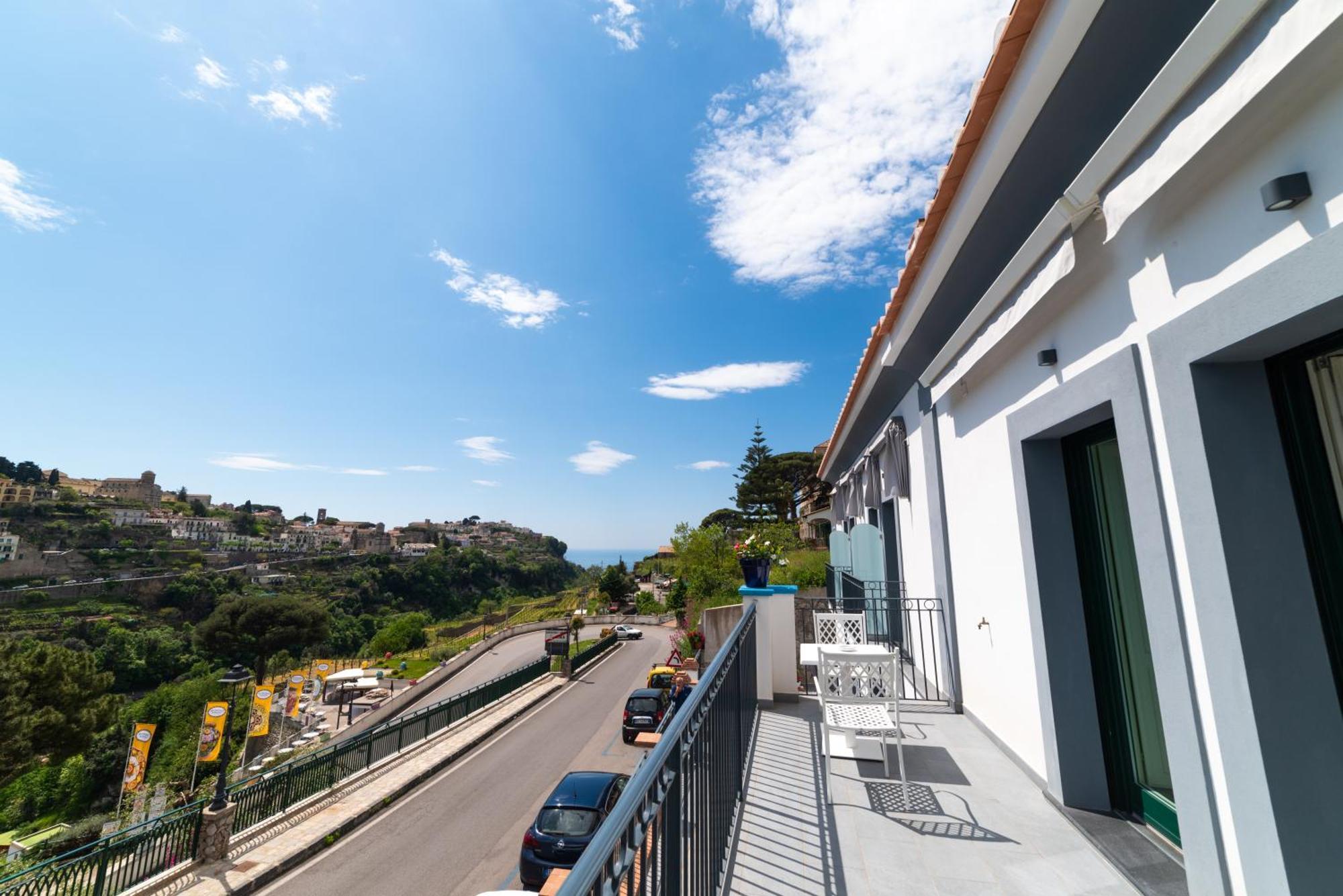 Suites In The Amalfi Coast - Guesthouse With Terrace Near Amalfi - Breathtaking View Of Ravello Scala Exteriör bild