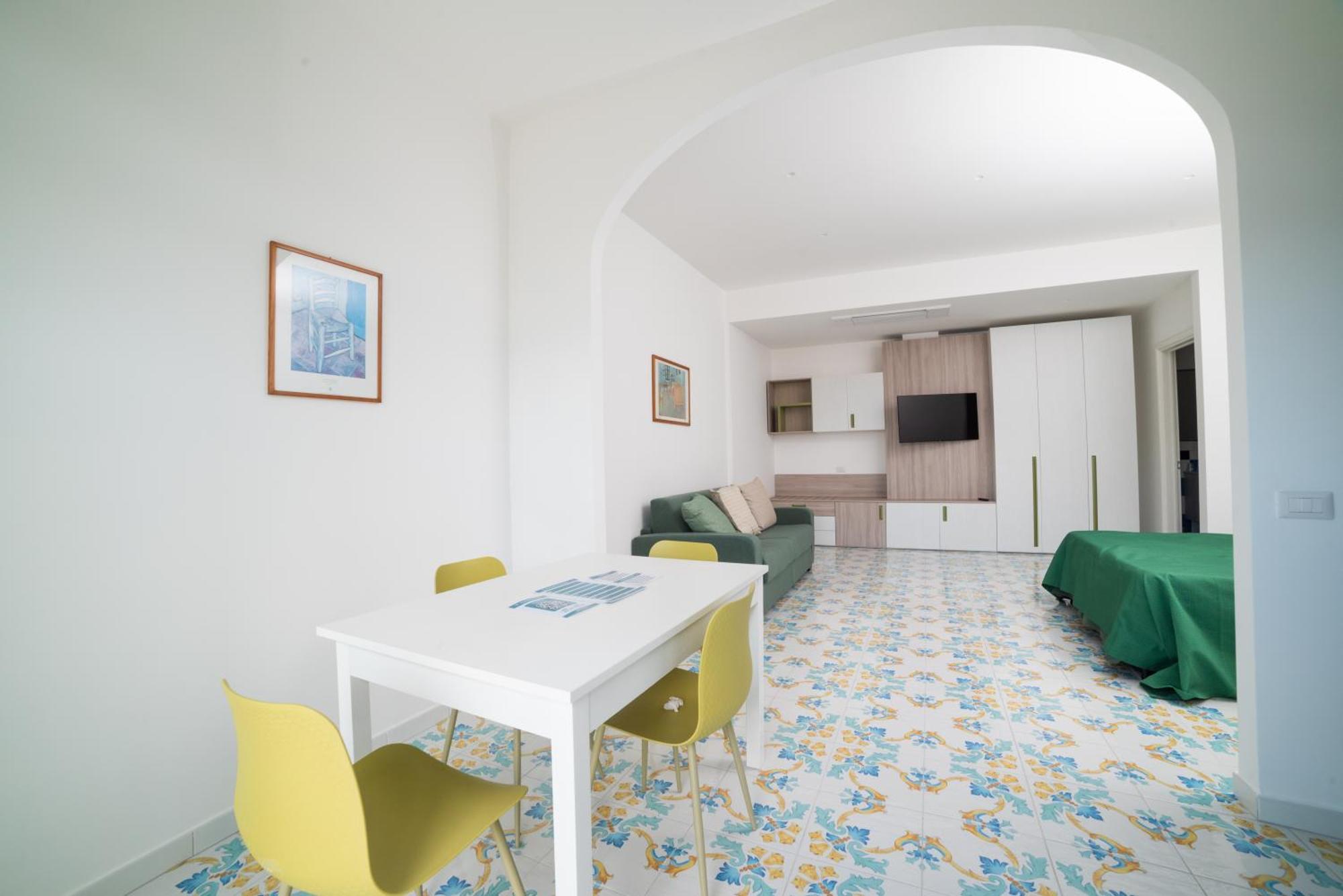 Suites In The Amalfi Coast - Guesthouse With Terrace Near Amalfi - Breathtaking View Of Ravello Scala Exteriör bild