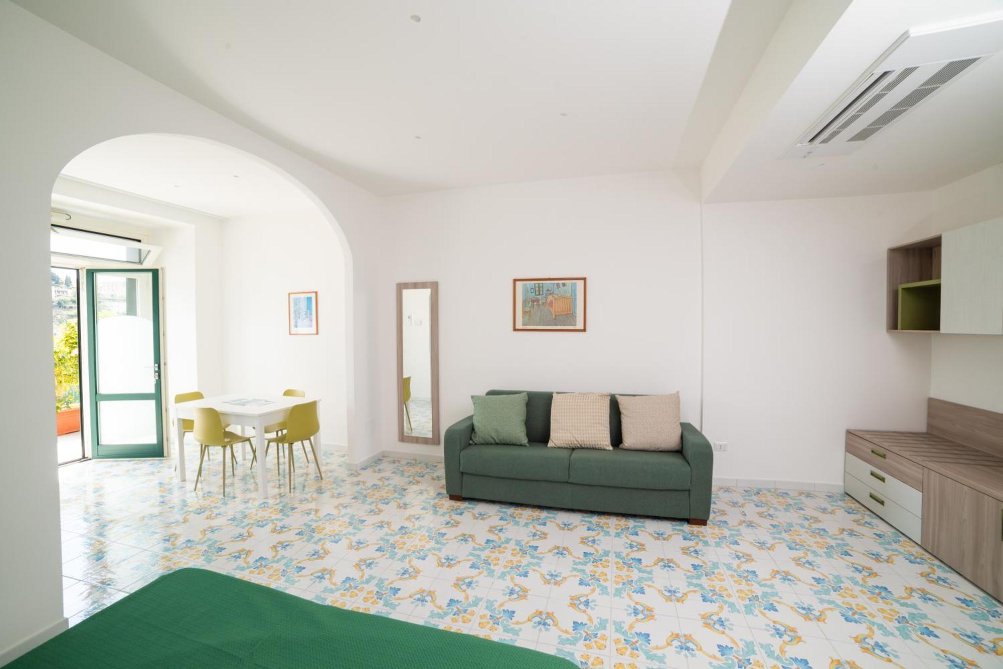 Suites In The Amalfi Coast - Guesthouse With Terrace Near Amalfi - Breathtaking View Of Ravello Scala Exteriör bild