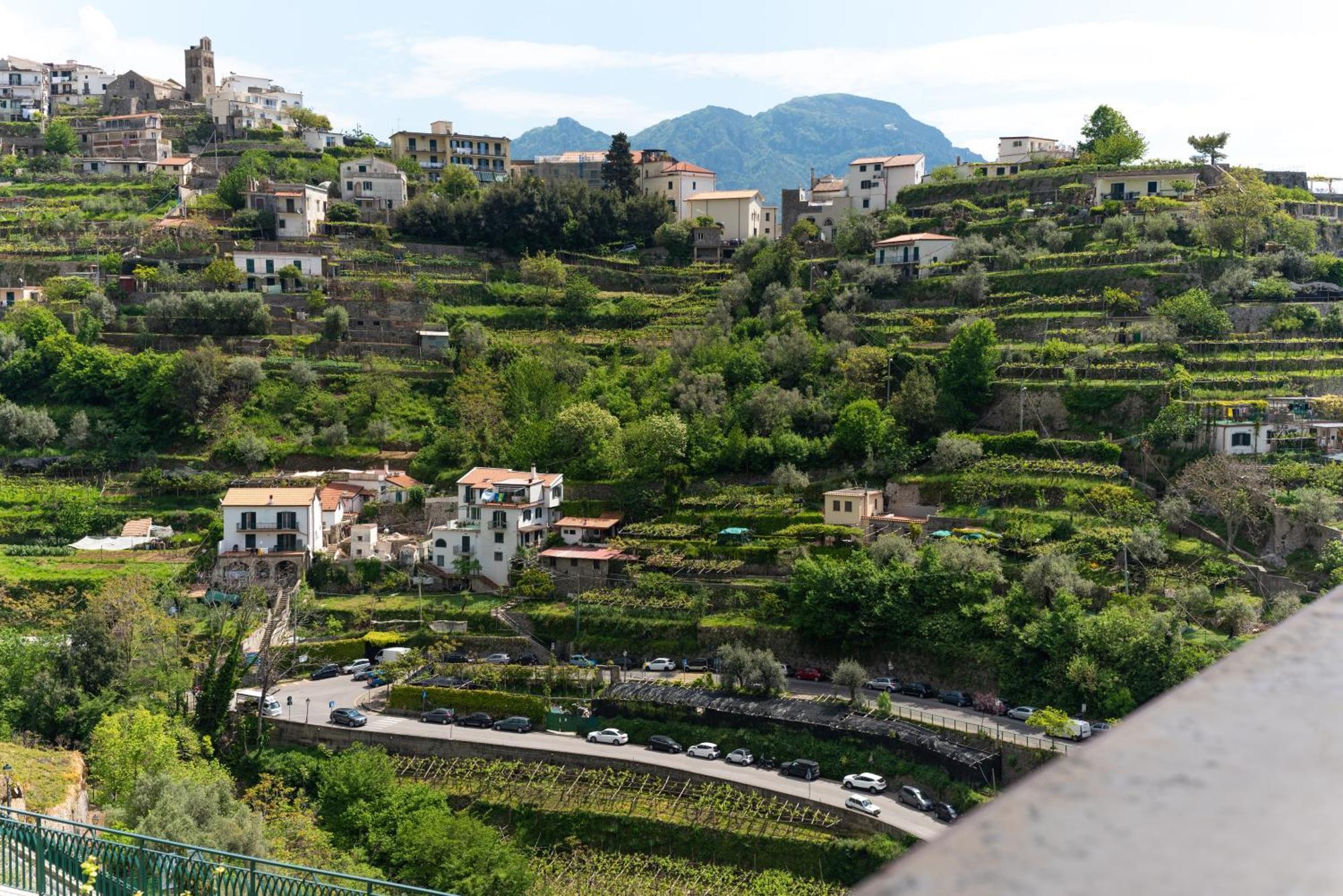 Suites In The Amalfi Coast - Guesthouse With Terrace Near Amalfi - Breathtaking View Of Ravello Scala Exteriör bild