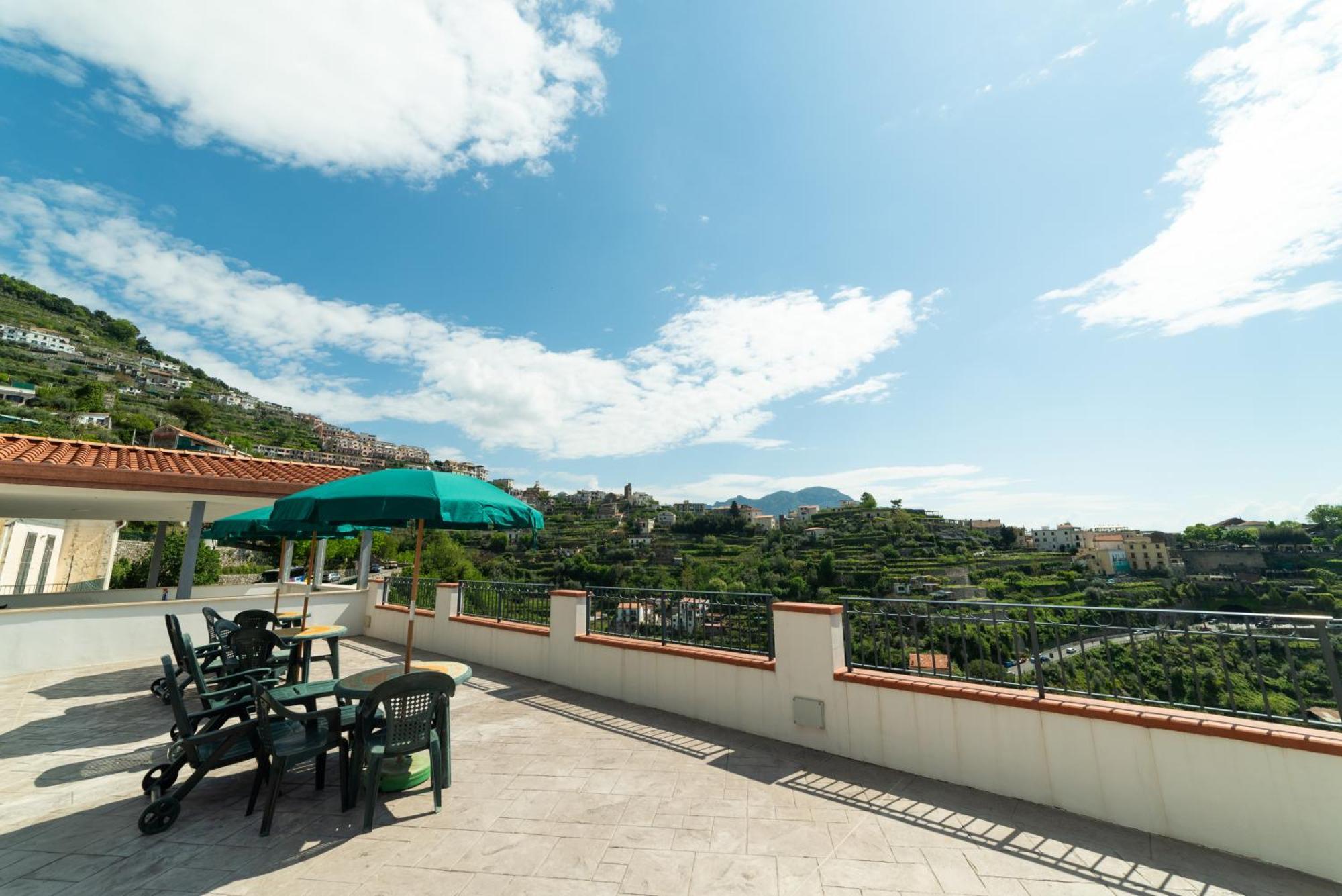 Suites In The Amalfi Coast - Guesthouse With Terrace Near Amalfi - Breathtaking View Of Ravello Scala Exteriör bild