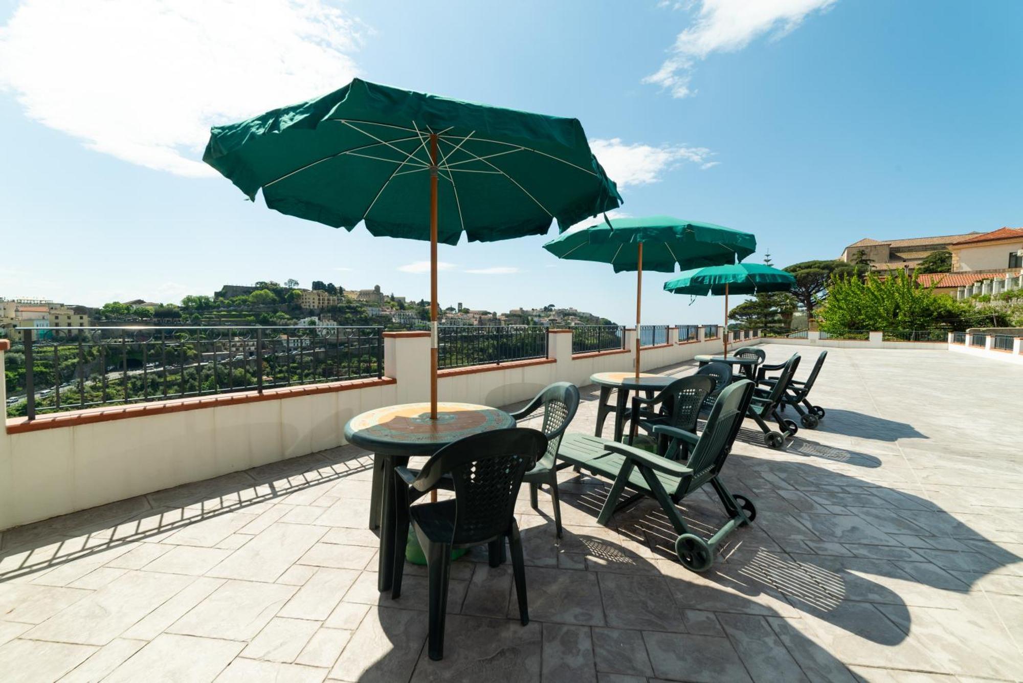 Suites In The Amalfi Coast - Guesthouse With Terrace Near Amalfi - Breathtaking View Of Ravello Scala Exteriör bild
