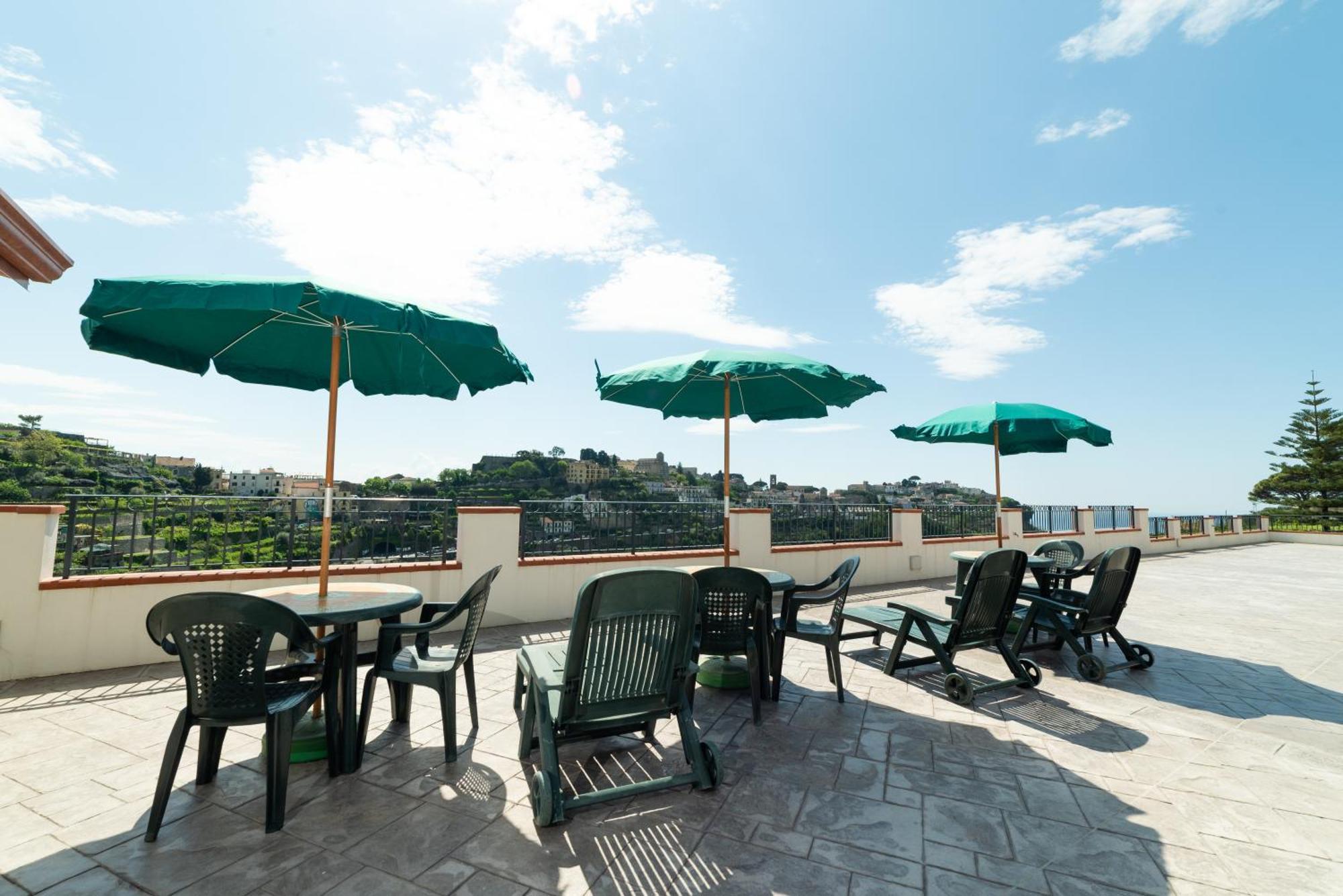 Suites In The Amalfi Coast - Guesthouse With Terrace Near Amalfi - Breathtaking View Of Ravello Scala Exteriör bild